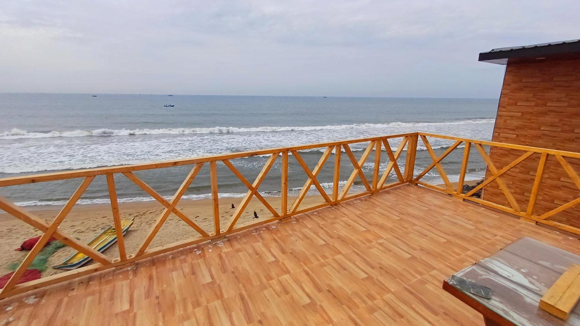 Hashtag Hive Hotel Pondicherry Exterior photo